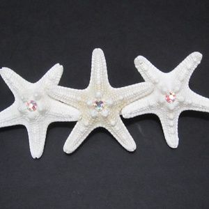 Handmade  natural  white  starfish  hair  barrette